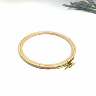 NURGE - 8 MM Vidalı Ağaç Nakış Kasnağı No: 3 NURGE - 8 MM Vidalı Ağaç Nakış Kasnağı No: 3