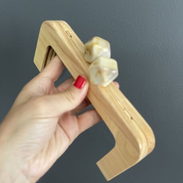 Ahşap Burs Çanta Klipsi Dörtgen Balköpüğü Mermer Desen Geometrik Topuzlu