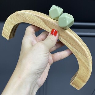 HOBİPOP - Ahşap Çanta Bursu Klipsi Oval Çağla Geometrik Topuzlu 25 Cm HOBİPOP - Ahşap Çanta Bursu Klipsi Oval Çağla Geometrik Topuzlu 25 Cm