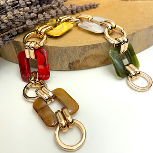 HOBİPOP - Akrilik Zincirli Çanta Sapı Kare Kırmızılı HOBİPOP - Akrilik Zincirli Çanta Sapı Kare Kırmızılı