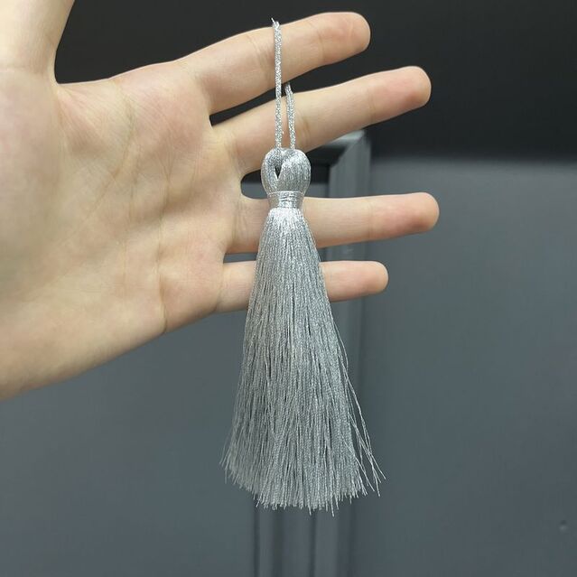 Gümüş Renk Püskül 11 cm