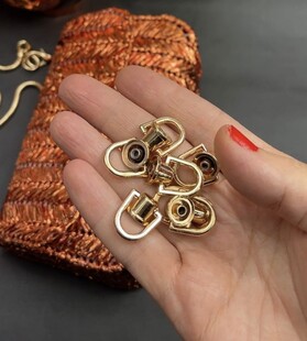 HOBİPOP - Herkül Kanca Telefon ve Çanta Kancası Gold Renk 1 Adet HOBİPOP - Herkül Kanca Telefon ve Çanta Kancası Gold Renk 1 Adet