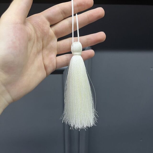 Krem Renk Püskül 11 cm