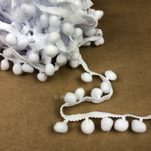 HOBİPOP - Ponpon Şerit Optik Beyaz HOBİPOP - Ponpon Şerit Optik Beyaz