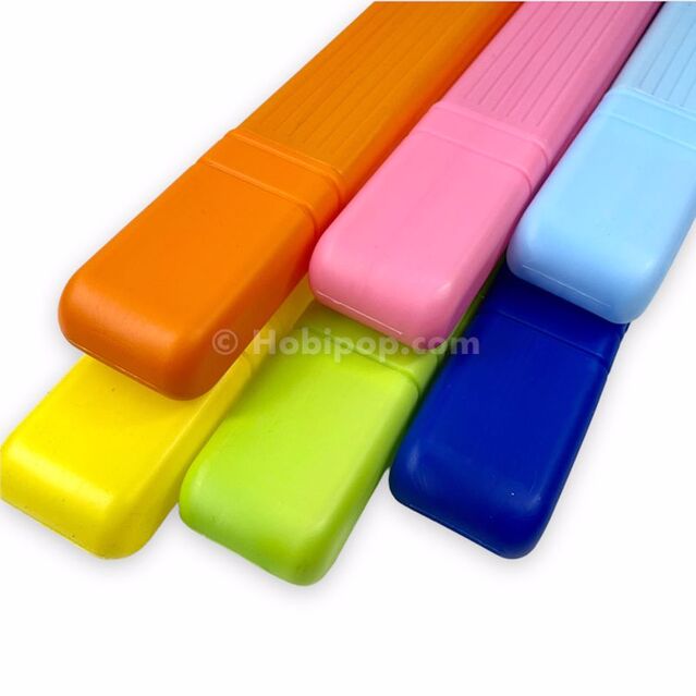 Renkli Plastik Şiş Kutusu