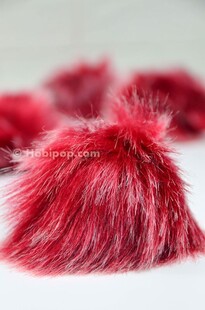 HOBİPOP - Şapka ve Bere Ponponu Kırçıllı Şarabi HOBİPOP - Şapka ve Bere Ponponu Kırçıllı Şarabi