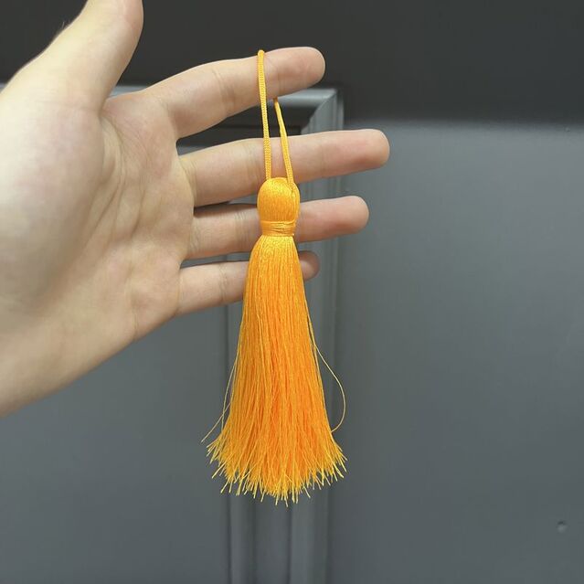 Turuncu Renk Püskül 11 cm