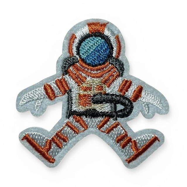 Ütüyle Yapışan Arma Astronot 2