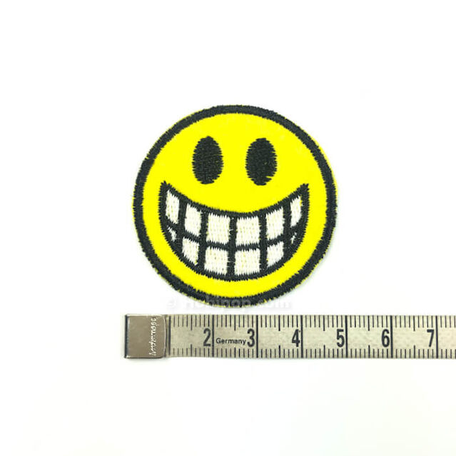 Ütüyle Yapışan Arma Smiley 17